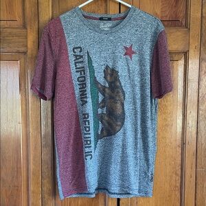 Lucky Brand Gray and Red California Republic Men's T-Shirt